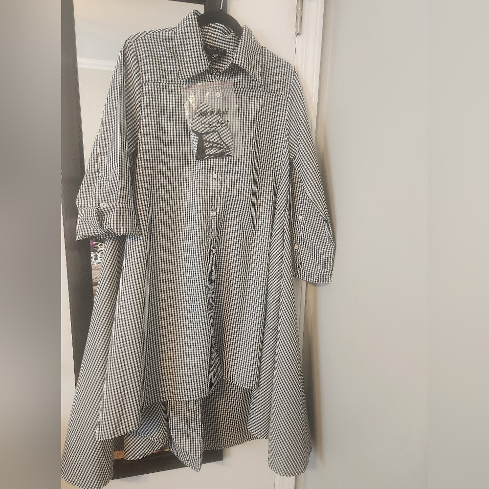 Black and White Checkered Women's Tunic